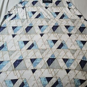 Milk Snob Triangle Print Cover